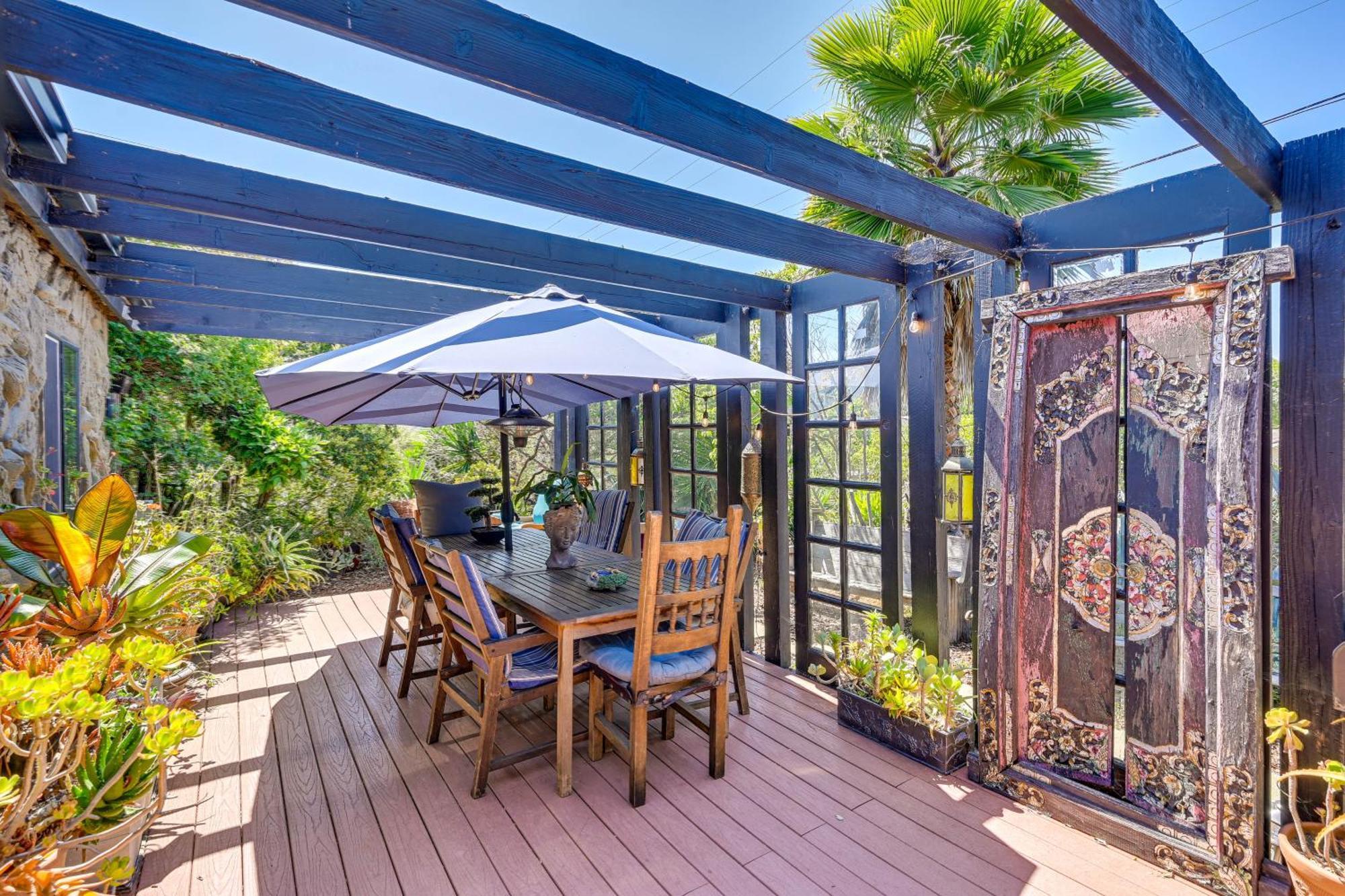 Bohemian Wonderland Benicia Bungalow With Pergola! Eksteriør billede